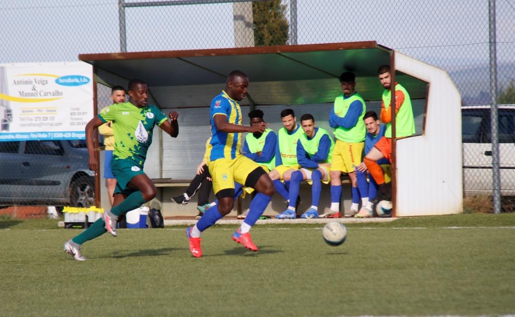 Defesa central do G.D. Bragança convocado para a selecção de São Tomé e Príncipe