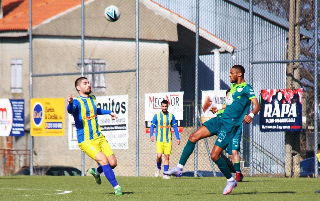 Luís Lisboa é reforço para o Macedo e Adolfo pode estar na calha