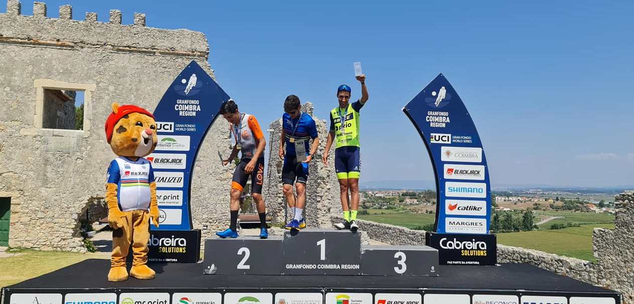 Ciclista do Velo Clube sobe ao pódio em Coimbra e garante apuramento para o Campeonato do Mundo UCI Granfondo 2022