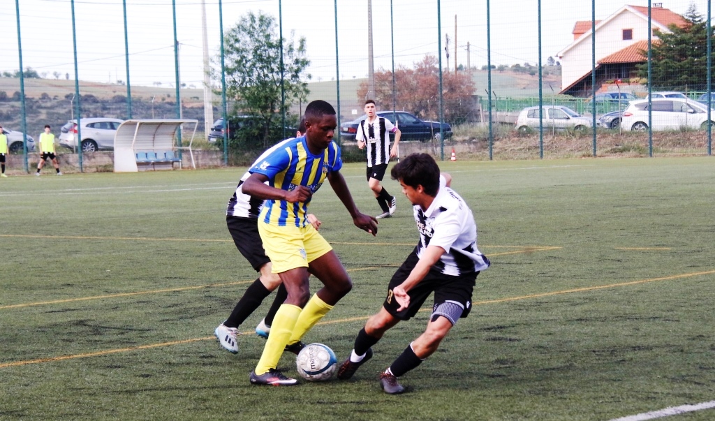 Clubes podem cobrar entrada nos jogos do nacional de sub-15 e sub-17
