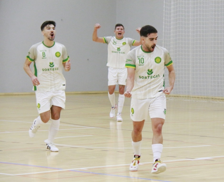 Vitória macedense com reviravolta no marcador