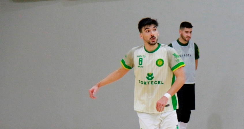 Macedense perde pela margem mínima