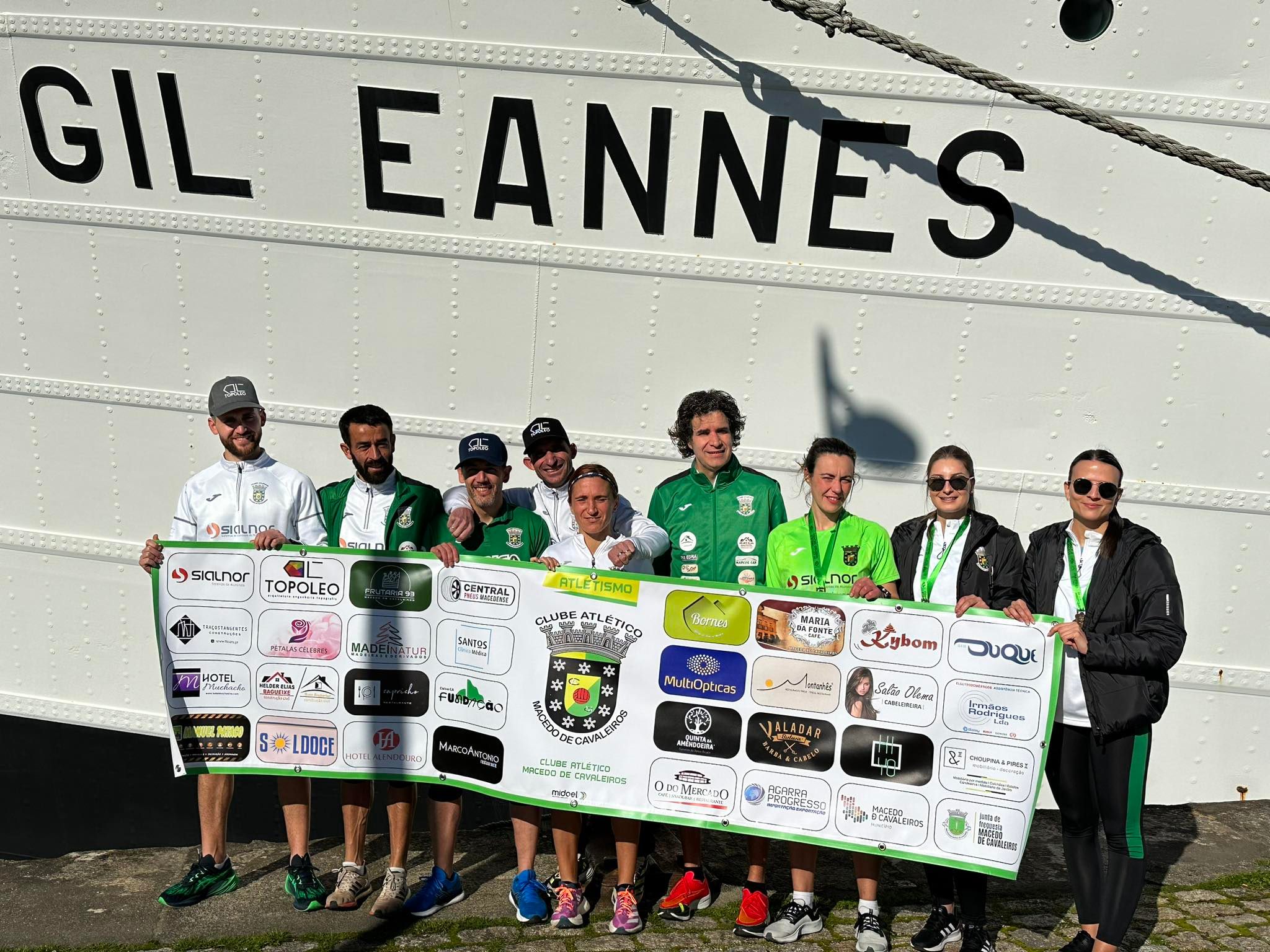 Atletas do C.A. Macedo de Cavaleiros com boa performance na Meia Maratona Manuela Machado