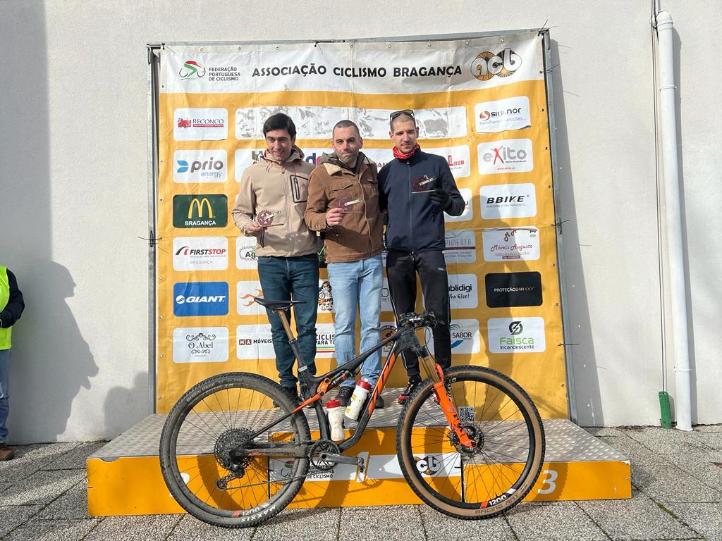 Ovídio Linhas vence 17º L ´Crenque BTT