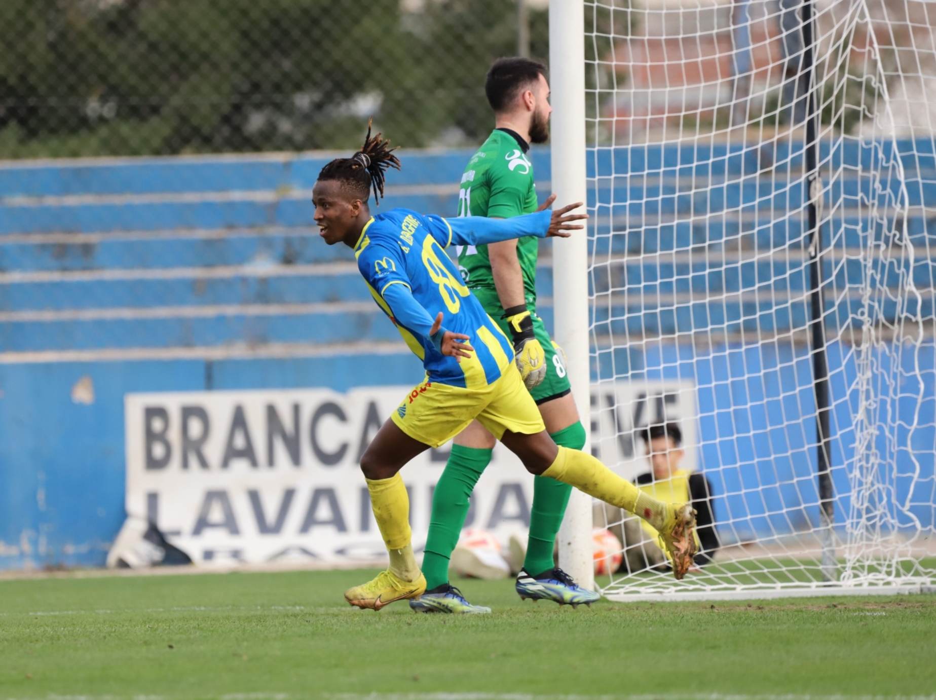 Vitória mantém acesa a esperança do GDB numa missão cada vez mais difícil