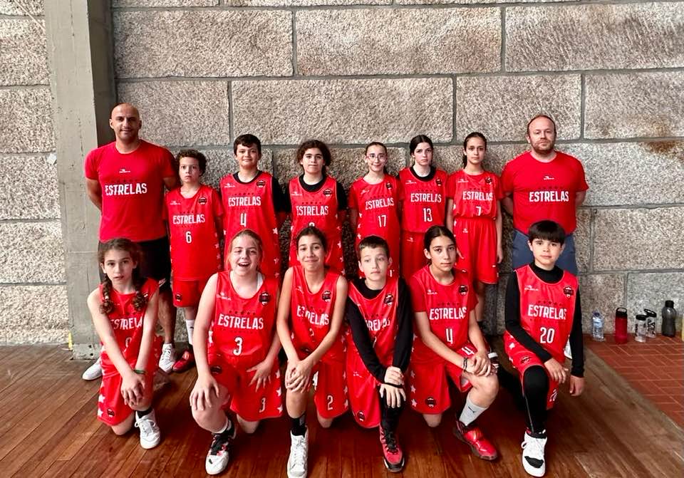 Estrelas Brigantinas evoluem em torneio de minibasquetebol