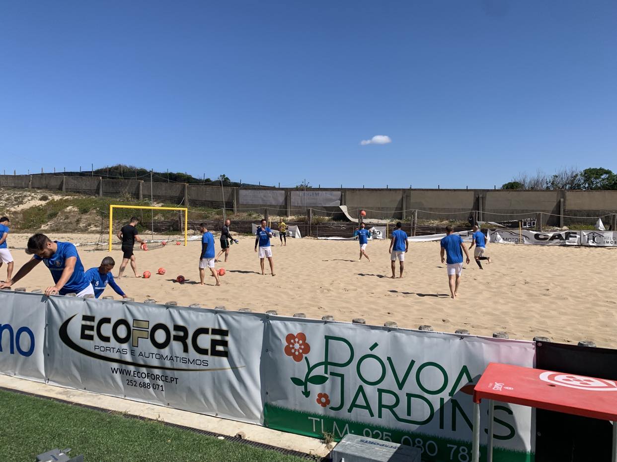 Vila Flor SC a cem por cento para o pontapé de saída do Campeonato Nacional de Futebol de Praia