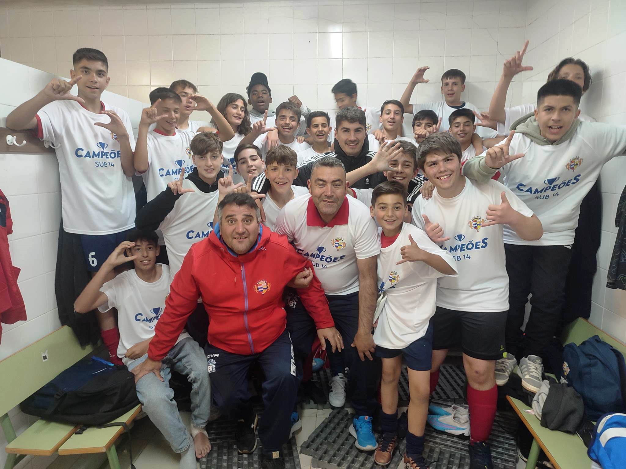 F.C. Mãe d´Água vence Campeonato Distrital sub-14