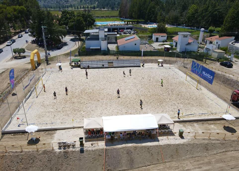 Campo de Futebol de Praia de Vila Flor inaugurado