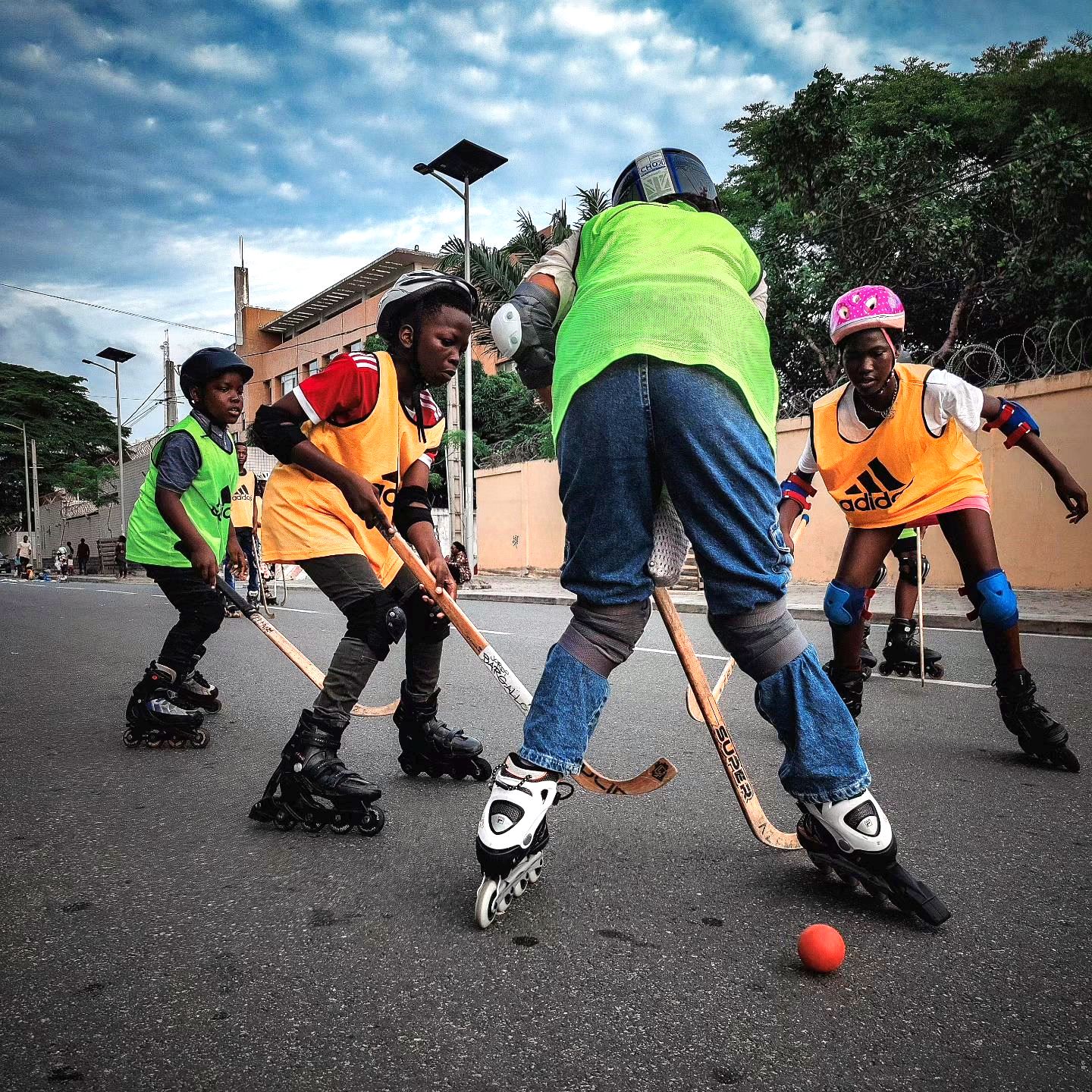 Clube Académico de Bragança junta-se ao projecto “Hockey For Benim”