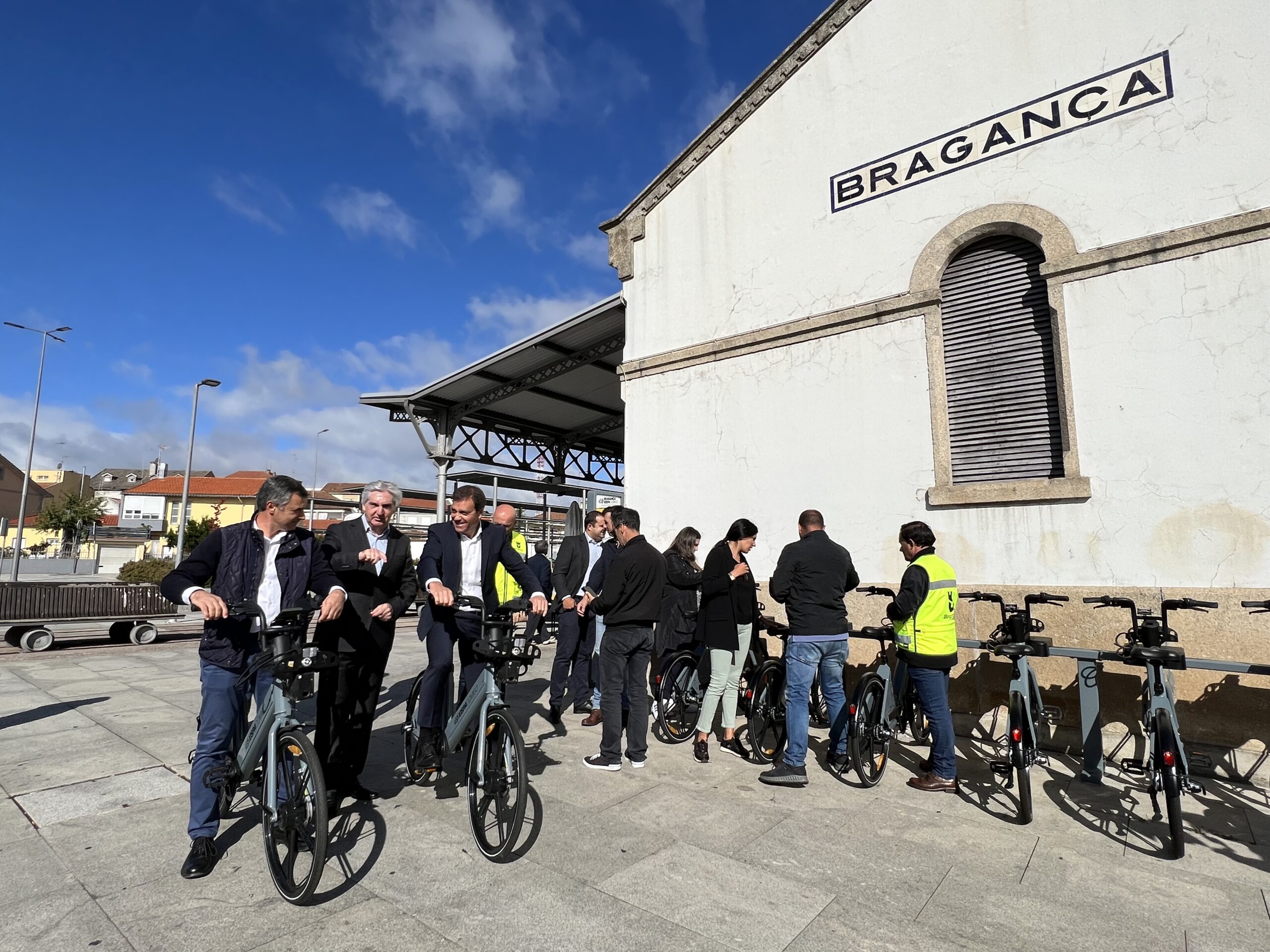 Bicicletas compartilhadas, eléctricas e gratuitas voltaram a Bragança