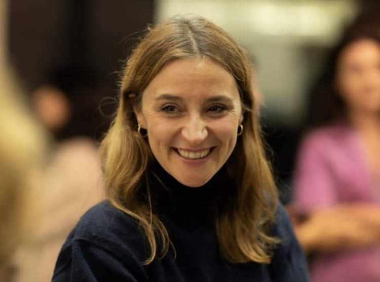 “Fico contente por dar a conhecer a minha aldeia”