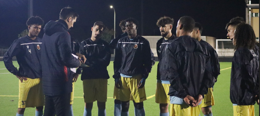 Sílvio Carvalho já anunciou a lista definitiva de convocados para Fase Zonal da Taça das Regiões da UEFA