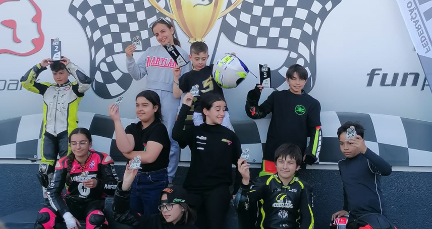 Jovens pilotos do distrito de Bragança em destaque no motociclismo