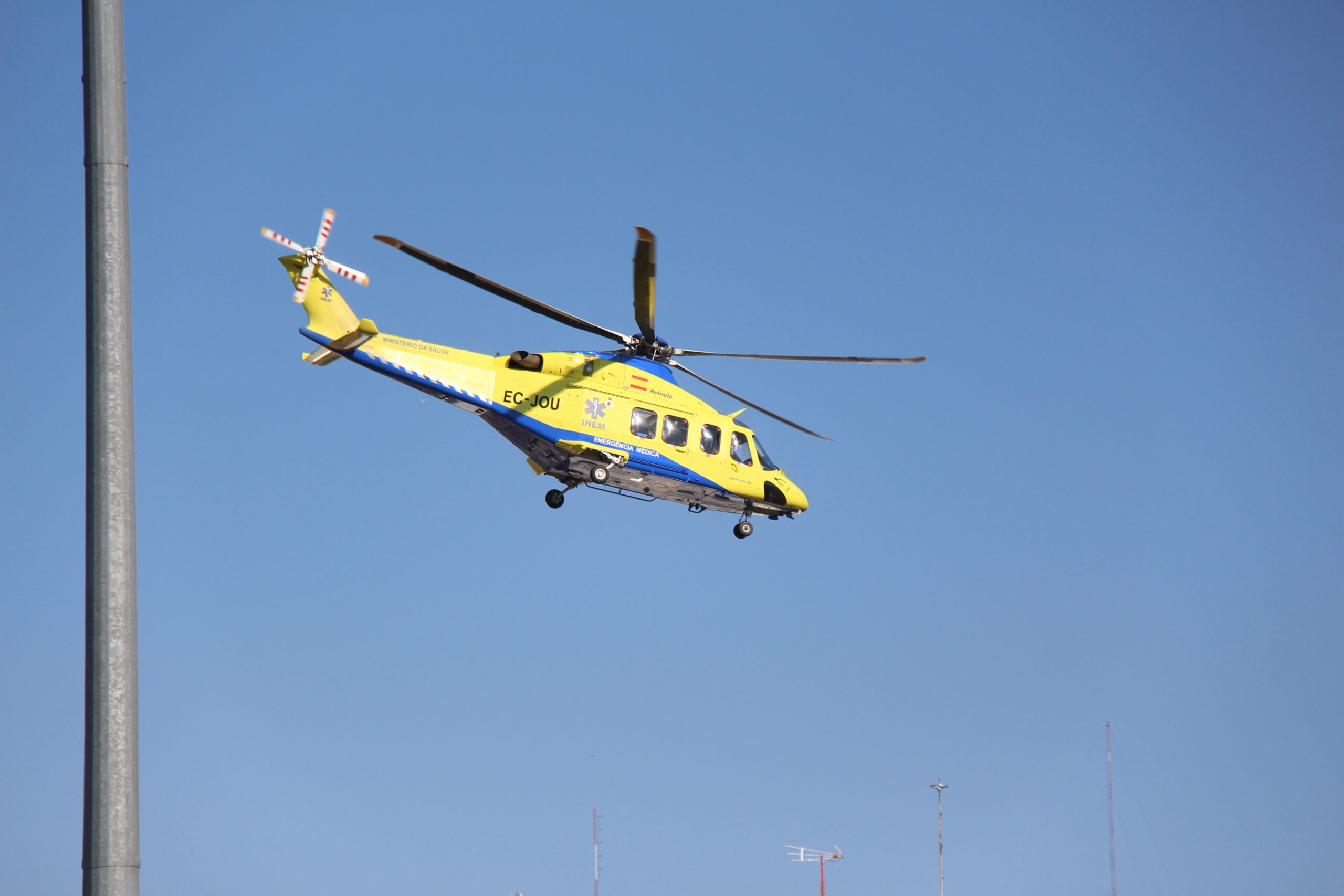 Helicóptero do INEM acidentado substituído cinco dias depois