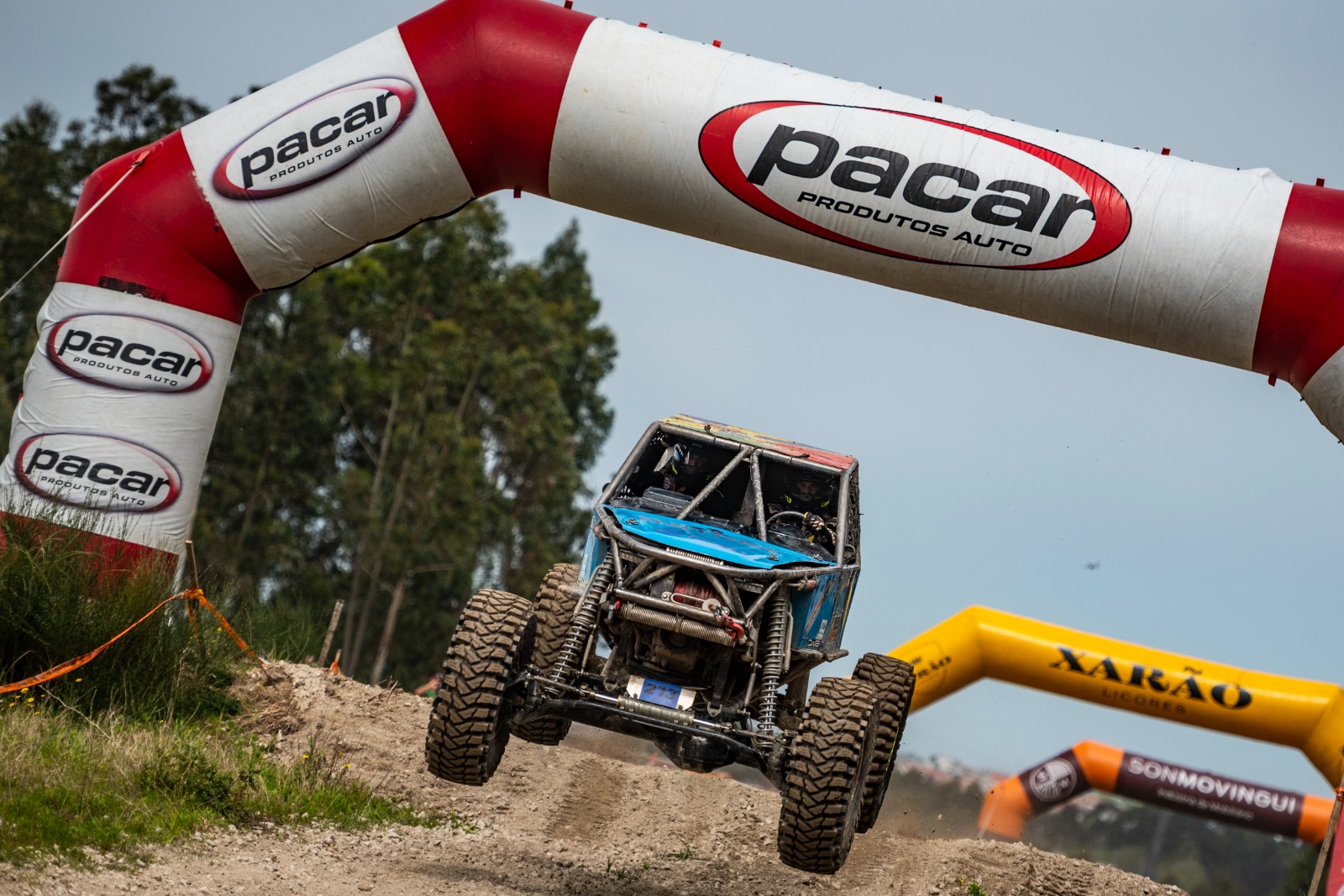 Touças sobe ao pódio com dois segundos lugares no arranque do Campeonato Nacional de Trial 4×4