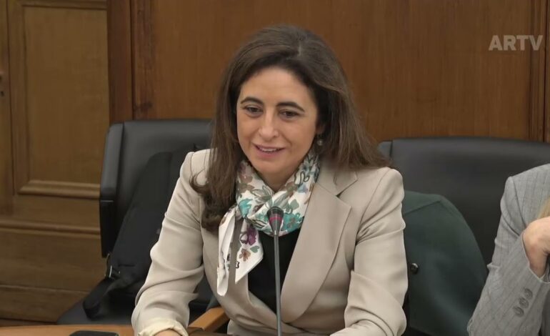 Deputados do PS exigem saber se reestruturação do IEFP implica encerramentos ou fusões nos Centros de Emprego de Bragança