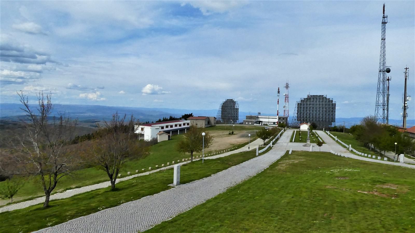 Encontradas duas mulheres enterradas na Serra da Nogueira