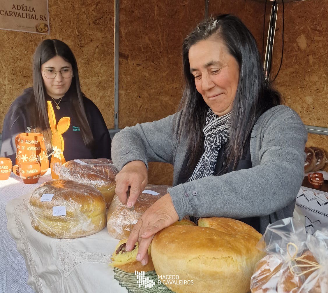 Folar foi rei em Vilarinho de Agrochão