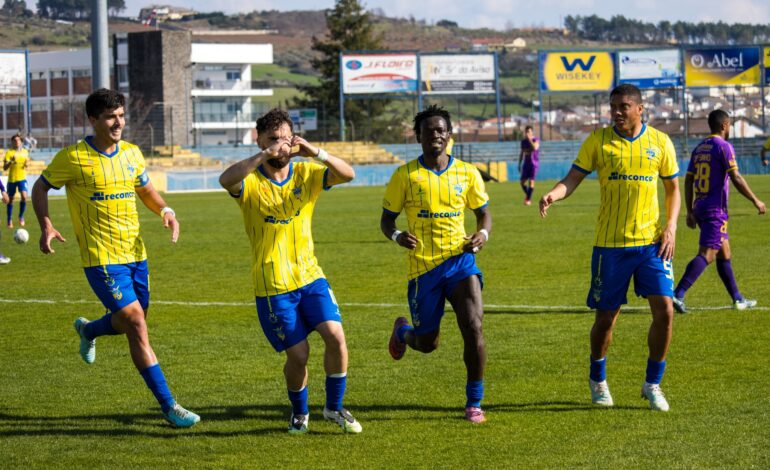 GD Bragança vence Limianos e segue isolado no Campeonato