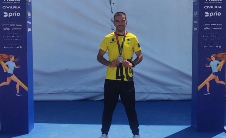 Nuno Quitério em 2º lugar na categoria M40 nos Campeonatos Nacionais de Meia Maratona