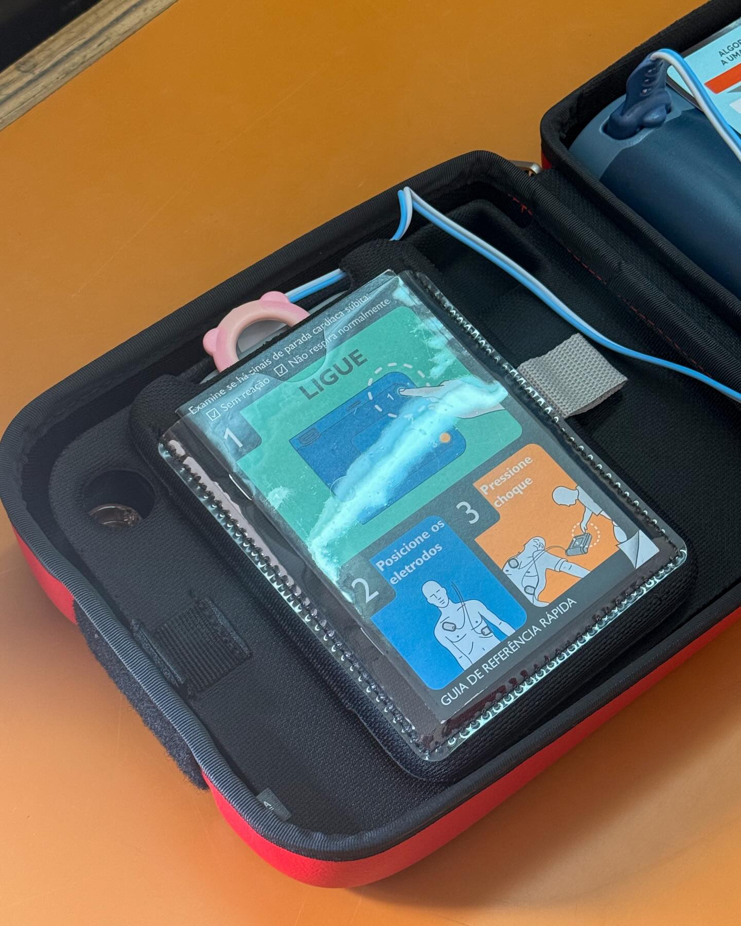 Miranda do Douro reforça segurança com novo desfibrilhador no Pavilhão Multiusos