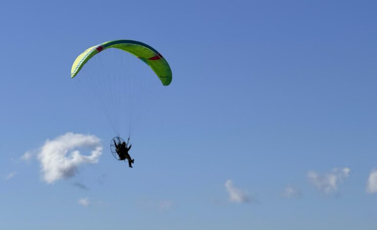 São Pedro de Sarracenos recebeu pela primeira vez Convívio de Paramotor com 50 pilotos
