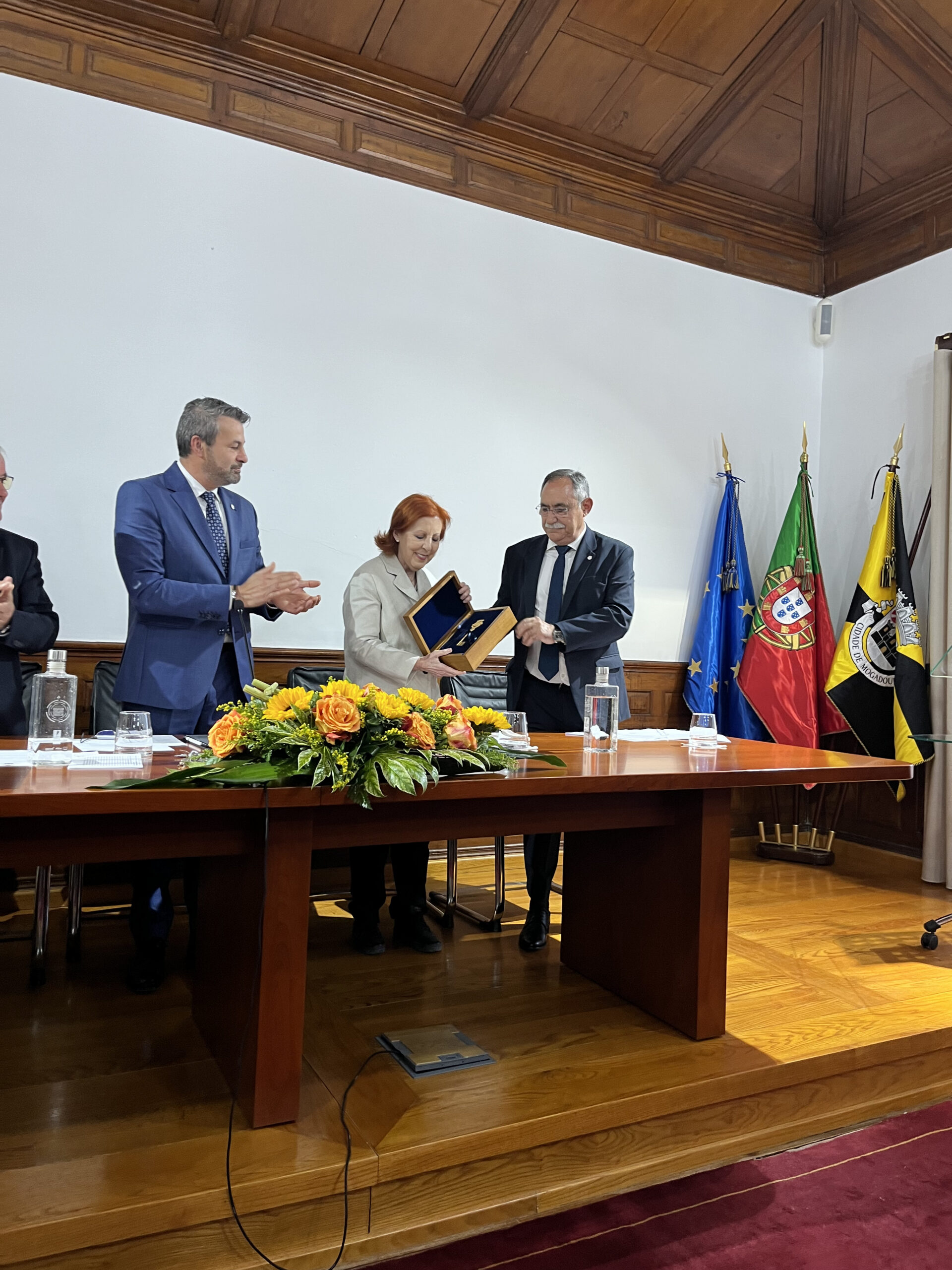 Município de Mogadouro distingue ministra com Chave de Ouro da cidade