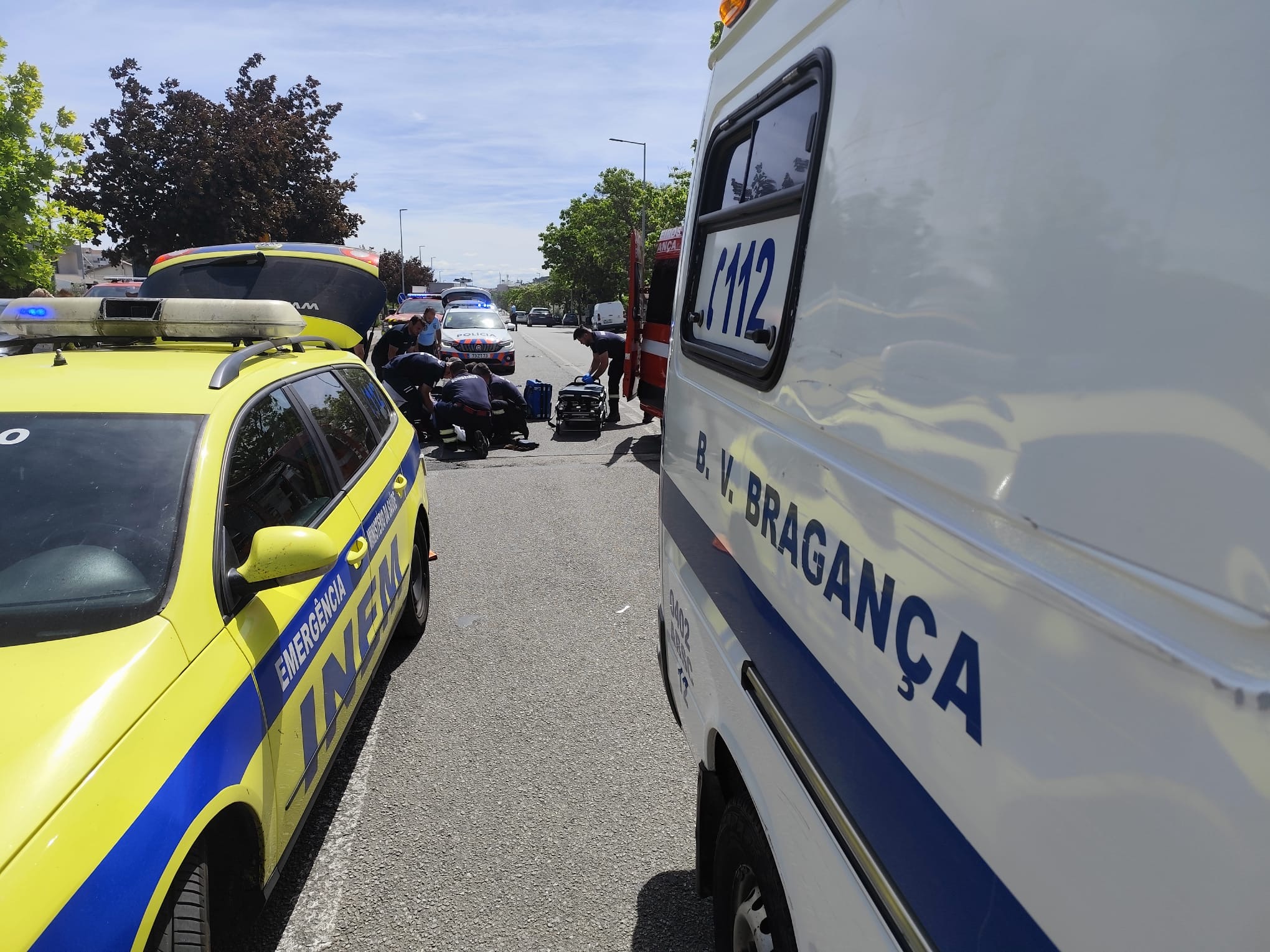 Homem gravemente ferido no seguimento de uma colisão em Bragança