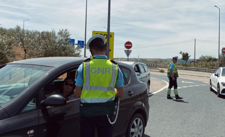 GNR sensibiliza condutores em Bragança para os riscos da velocidade excessiva