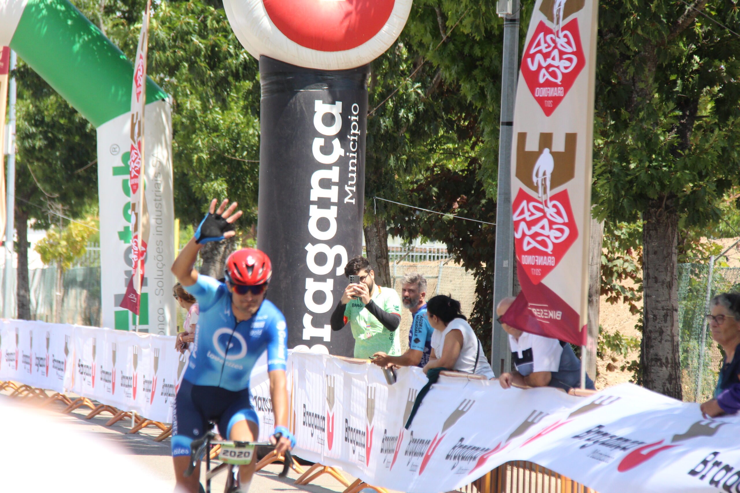 David Mayo Vivas volta a vencer o Bragança Granfondo e soma cinco triunfos consecutivos